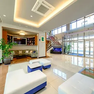 3* Hotel Grandolce Hakata